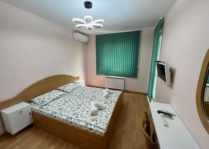 за гости трапезица мак